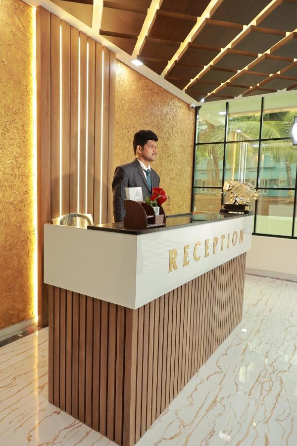 Delano Residency Hotel Kaliyal Luaran gambar