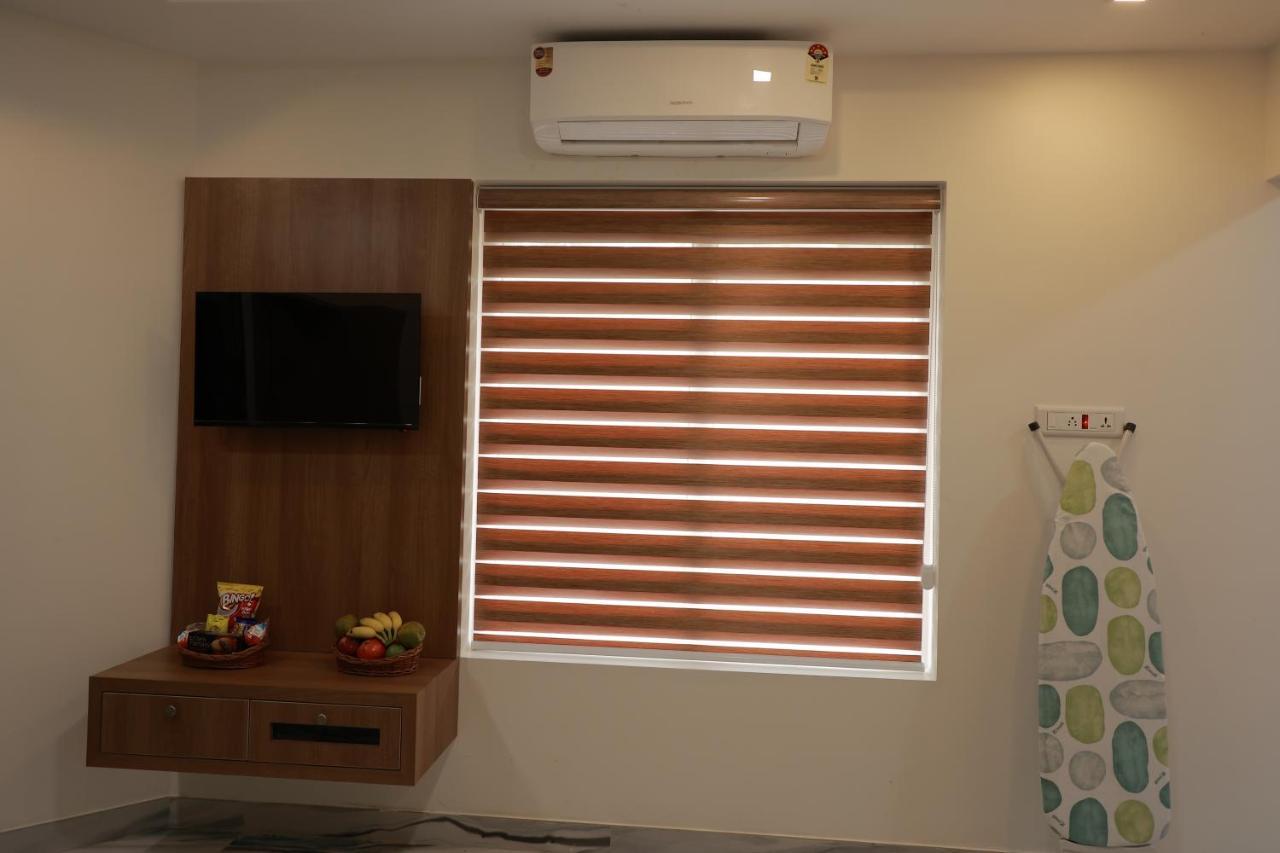 Delano Residency Hotel Kaliyal Luaran gambar