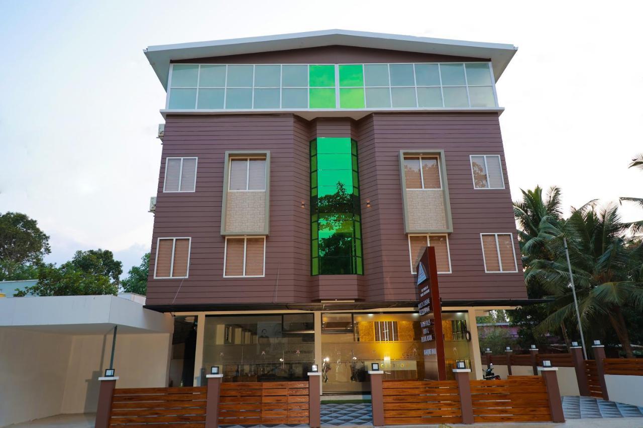 Delano Residency Hotel Kaliyal Luaran gambar
