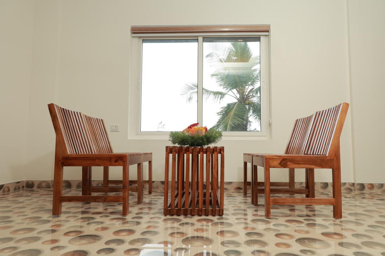 Delano Residency Hotel Kaliyal Luaran gambar