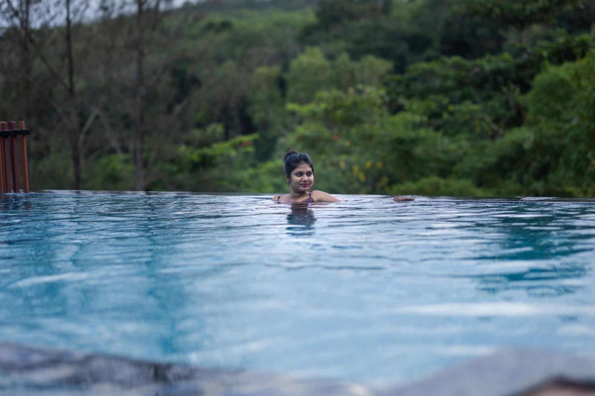Delano Residency Hotel Kaliyal Luaran gambar