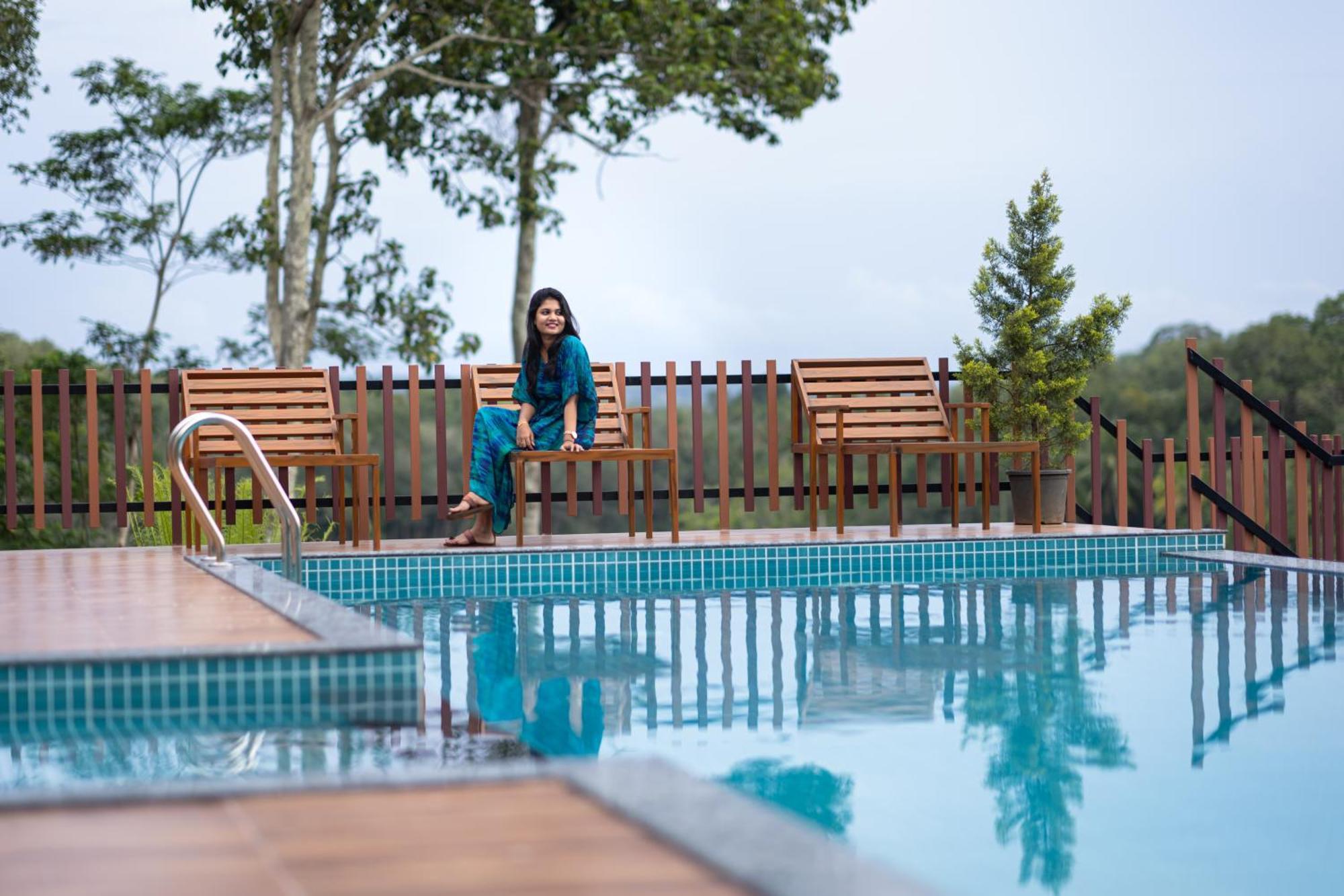 Delano Residency Hotel Kaliyal Luaran gambar