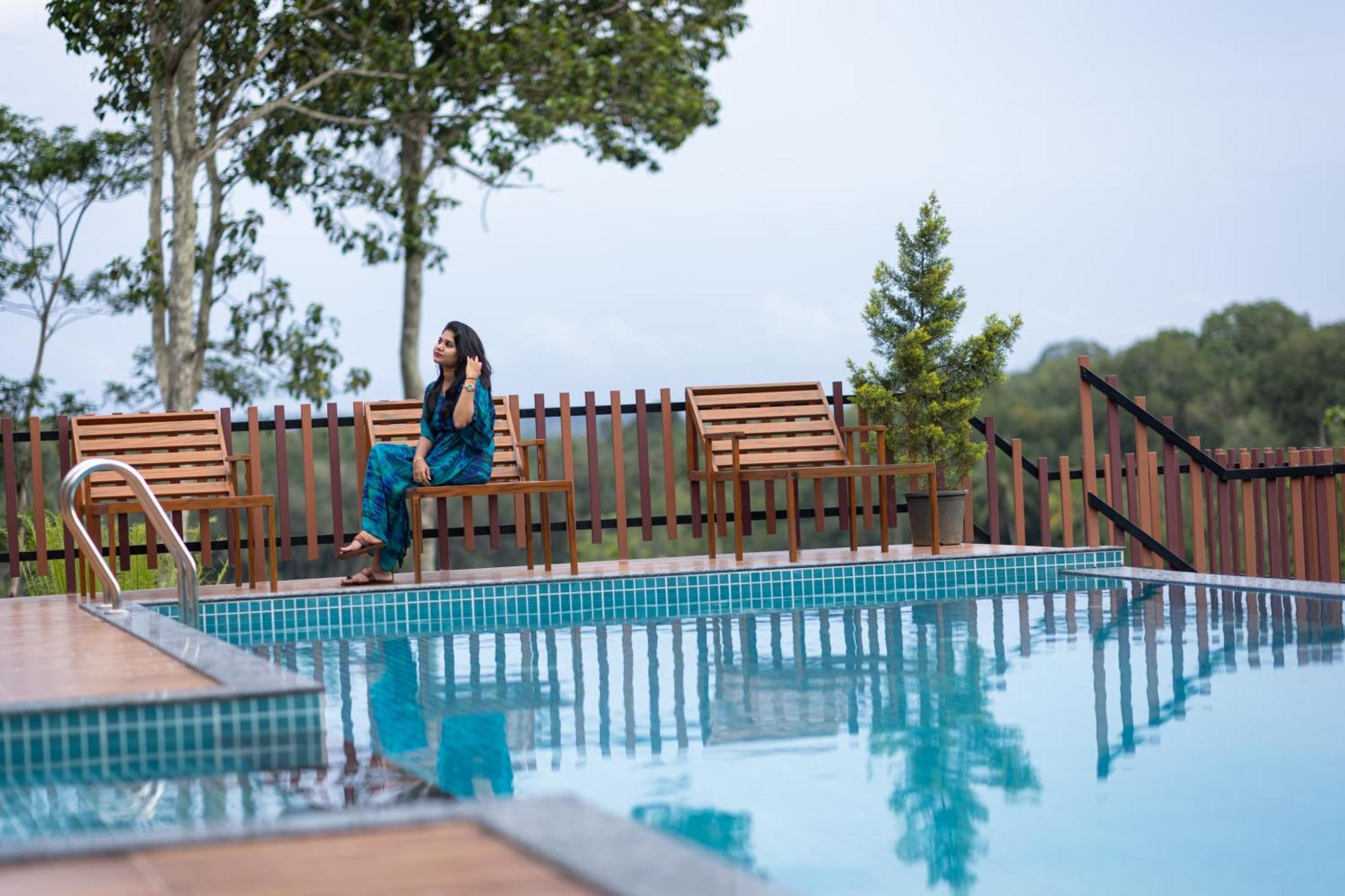 Delano Residency Hotel Kaliyal Luaran gambar