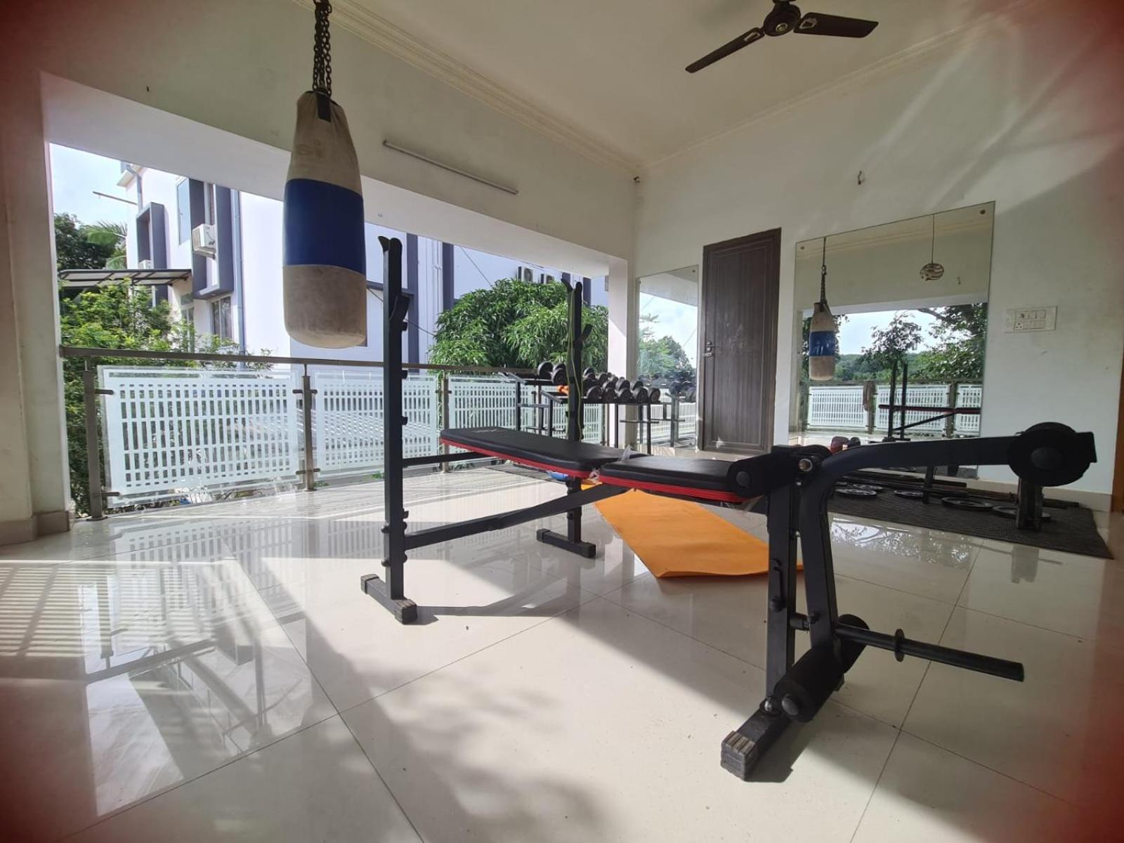Delano Residency Hotel Kaliyal Luaran gambar